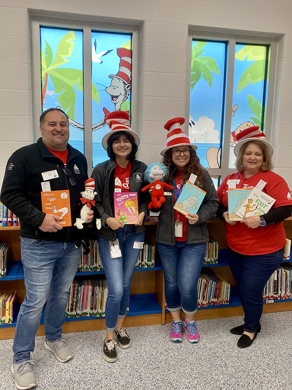 TeamCITGO reading books