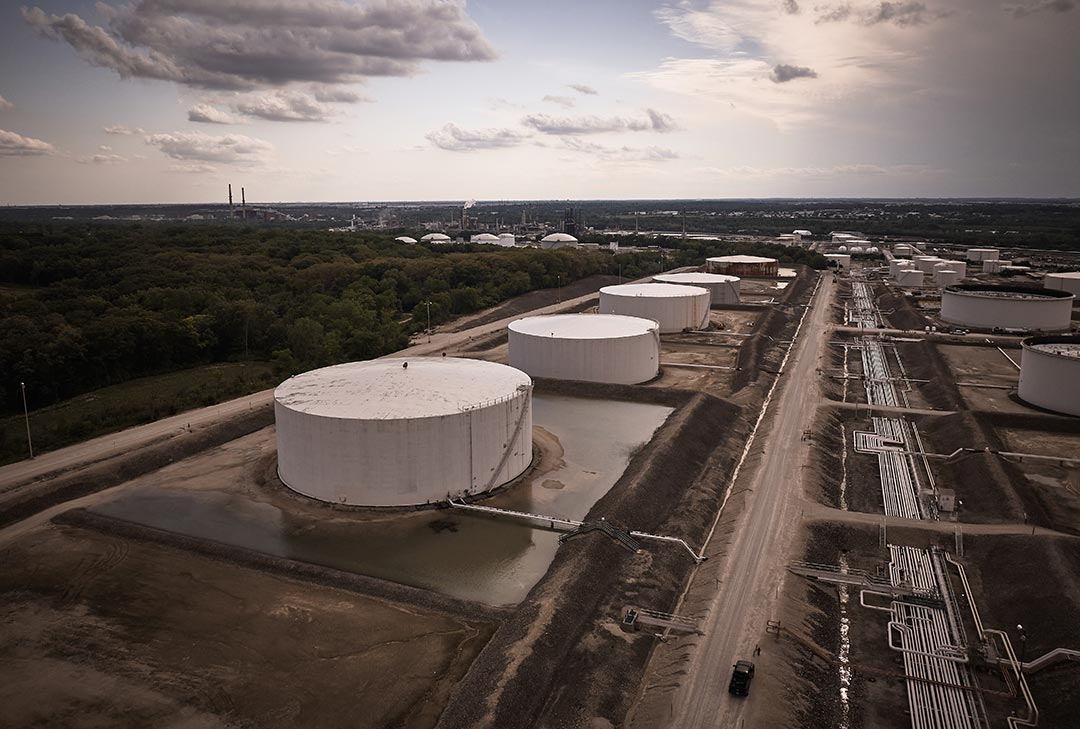 Terminals & Pipelines